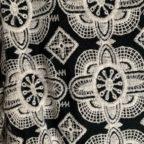 Alice + Olivia Cream & Black Geraldine Dress Size 4 - Picture 6 of 6